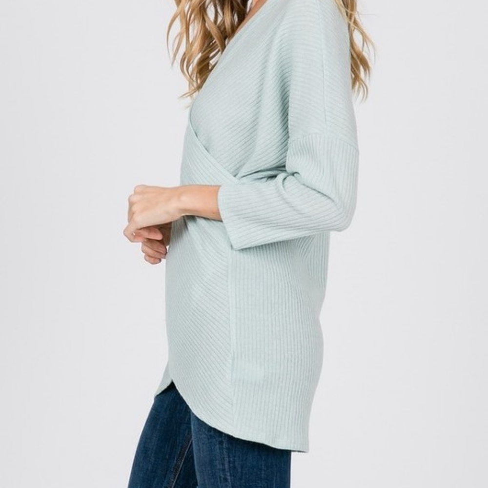 Mint Lightweight Crossover Top - Picture 4 of 6